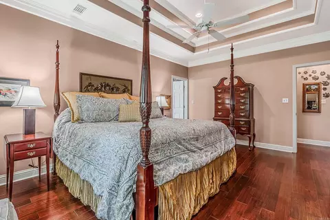 Bedroom - 1425 River Pointe Ct, Benton, AR 72015 photo 4 of 11