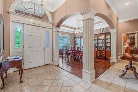 Entry Way - 1425 River Pointe Ct, Benton, AR 72015 photo 1 of 1
