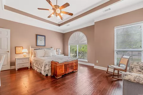 Bedroom - 1425 River Pointe Ct, Benton, AR 72015 photo 10 of 11