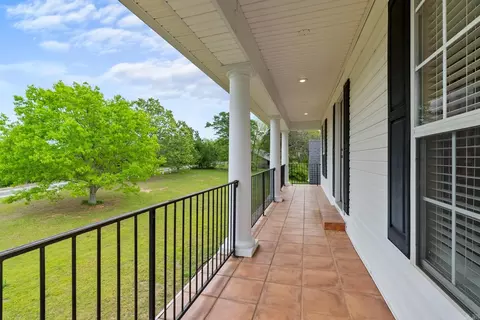 Exterior - 1825 Daniel Ln, Conway, AR 72034 photo 9 of 14