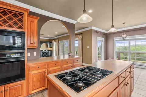 Kitchen - 1825 Daniel Ln, Conway, AR 72034 photo 3 of 4