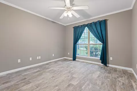 Bedroom - 214 Berwick Rd, Benton, AR 72019 photo 4 of 6