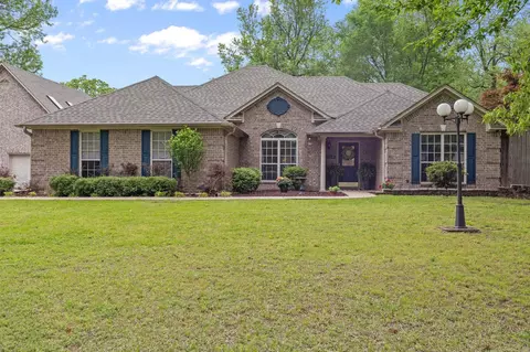 Exterior - 214 Berwick Rd, Benton, AR 72019 photo 14 of 15