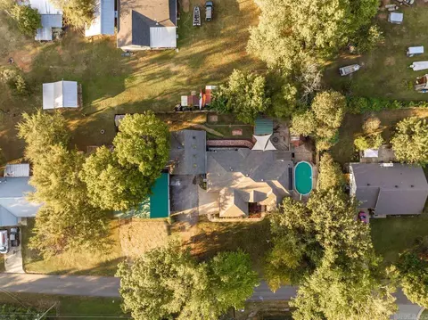 214 Berwick Rd, Benton, AR 72019 49 Photos Movoto