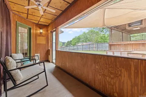 Exterior - 214 Berwick Rd, Benton, AR 72019 photo 8 of 15