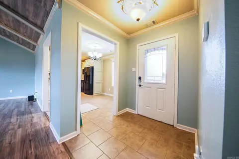 Entry Way - 33 Mill Creek Dr, Ward, AR 72176 photo 2 of 3