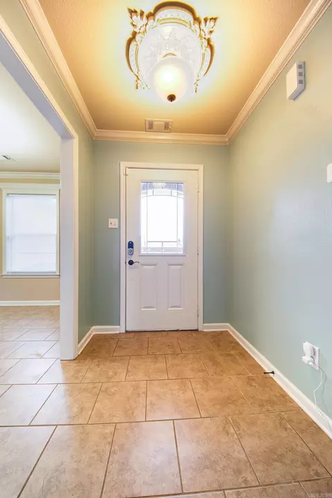 Entry Way - 33 Mill Creek Dr, Ward, AR 72176 photo 1 of 3