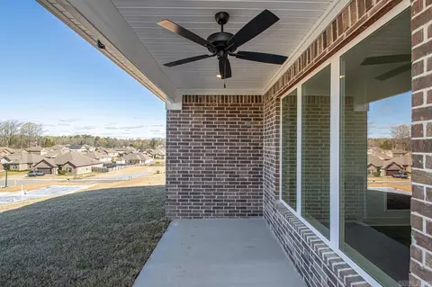 Exterior - 5006 Springwood Cir, Bryant, AR 72022 photo 5 of 13