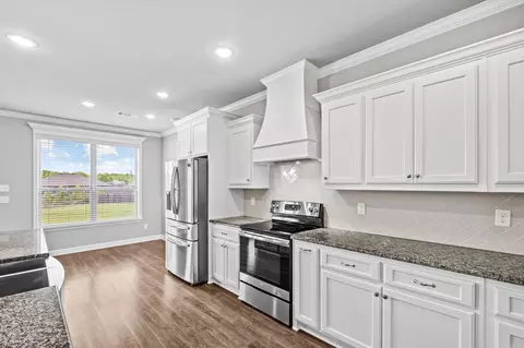Kitchen - 144 Mayberry Dr, Cabot, AR 72023 photo 5 of 5