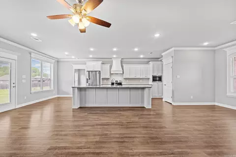 Living - 144 Mayberry Dr, Cabot, AR 72023 photo 3 of 3