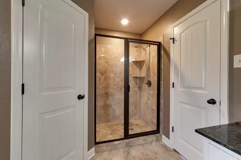 Bath - 32 Lilly Ann Cir, Ward, AR 72176 photo 6 of 7