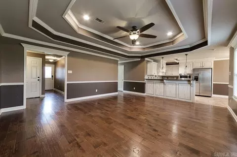 Living - 32 Lilly Ann Cir, Ward, AR 72176 photo 2 of 2