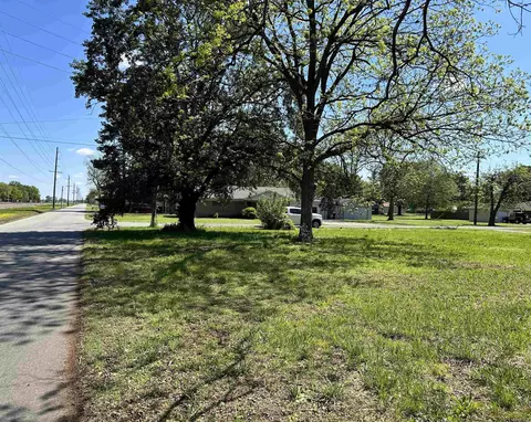 320 NE Front St, Walnut Ridge, AR 72476 photo 5