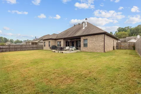 Exterior - 500 Creekside Cv, Bryant, AR 72022 photo 11 of 11