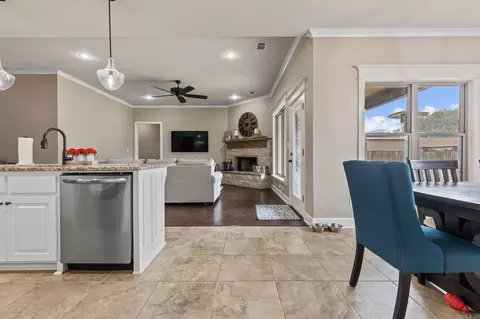 Dining - 500 Creekside Cv, Bryant, AR 72022 photo 2 of 2