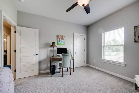 Bedroom - 123 Greystone Dr, Greenbrier, AR 72058 photo 4 of 6