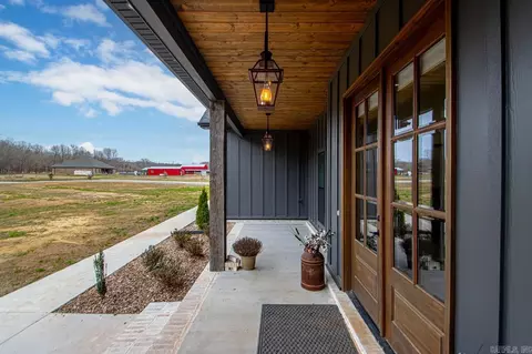 Exterior - 269 Garrison Rd, Greenbrier, AR 72058 photo 3 of 8