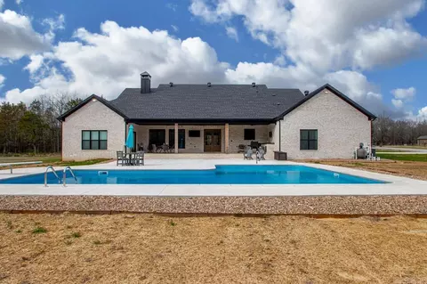 Exterior - 269 Garrison Rd, Greenbrier, AR 72058 photo 7 of 8