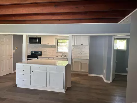 Kitchen - 1203 Brentwood Dr, Pine Bluff, AR 71601 photo 5 of 5