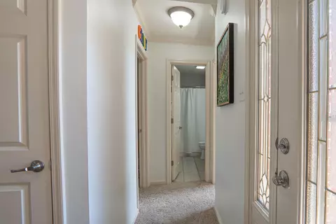 Entry Way - 17 Jonathon Cv, Cabot, AR 72023 photo 2 of 2