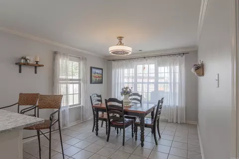 Dining - 17 Jonathon Cv, Cabot, AR 72023 photo 1 of 2