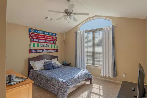Bedroom - 17 Jonathon Cv, Cabot, AR 72023 photo 3 of 5