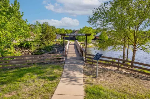 View/Area - 17 Jonathon Cv, Cabot, AR 72023 photo 4 of 4