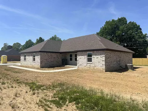 Exterior - 106 Thunderbird St, Cherry Valley, AR 72324 photo 1 of 9