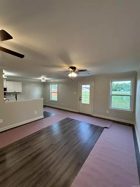 721 N Beech St, Beebe, AR 72012 photo 6
