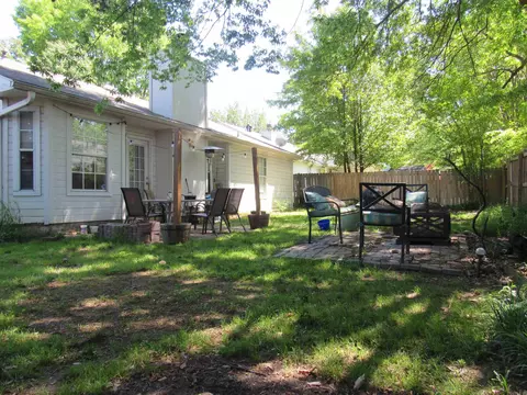 Exterior - 1100 Edgewood Dr, Bryant, AR 72022 photo 5 of 12