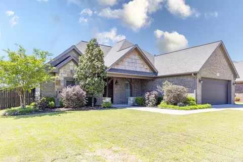 Exterior - 2809 Darrel Dr, Bryant, AR 72022 photo 2 of 9