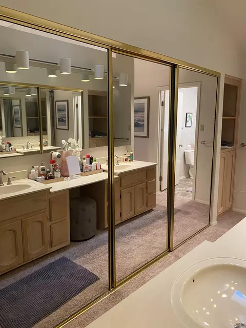 Bath - 5 Fairview # D, Mount Ida, AR 71957 photo 2 of 4