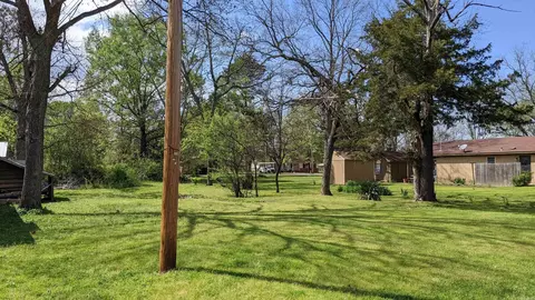 000 Eagle St, Lonoke, AR 72086