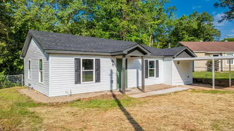 214 Pine Cir, Benton, AR 72015 photo 2