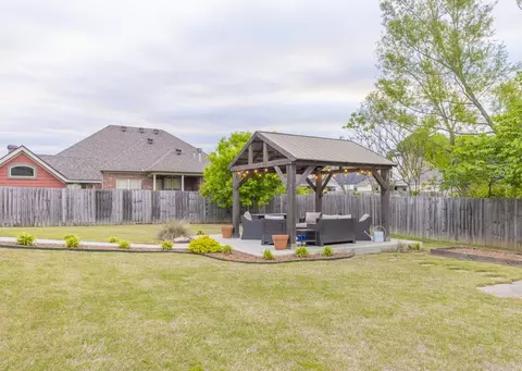 Exterior - 310 Creekside Cv, Bryant, AR 72022 photo 10 of 13