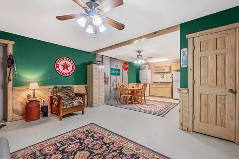 Bedroom - 155 School House Rd, Beebe, AR 72012 photo 5 of 6