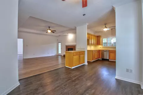 Kitchen - 4208 Donna Dr, Benton, AR 72015 photo 1 of 7