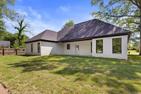 Exterior - 214 King Rd, Benton, AR 72019 photo 6 of 6