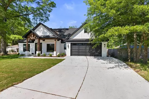 Exterior - 214 King Rd, Benton, AR 72019 photo 3 of 6