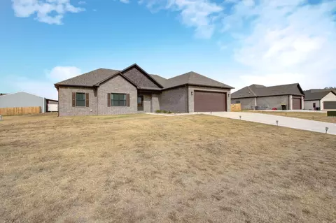 Exterior - 10 Opie Ct, Cabot, AR 72023 photo 3 of 9
