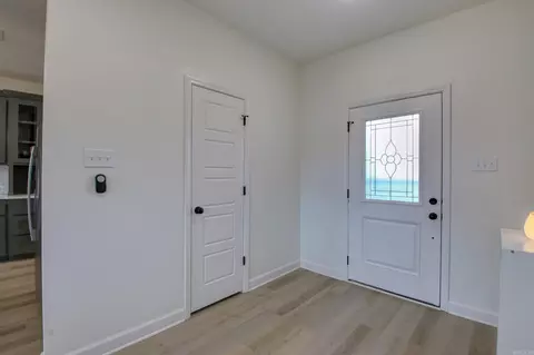 Entry Way - 10 Opie Ct, Cabot, AR 72023 photo 1 of 3