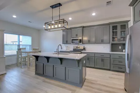 Kitchen - 10 Opie Ct, Cabot, AR 72023 photo 1 of 7