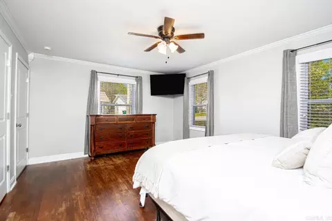 Bedroom - 720 W Smith St, Benton, AR 72015 photo 2 of 7