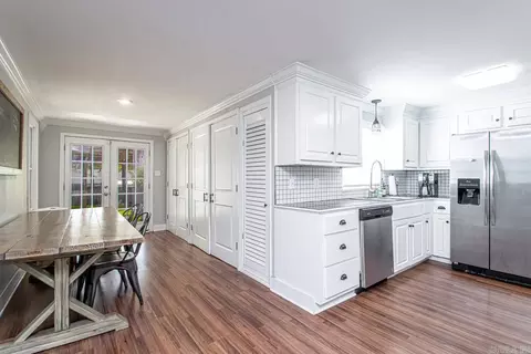 Kitchen - 720 W Smith St, Benton, AR 72015 photo 4 of 4
