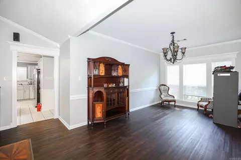 Entry Way - 2719 Millbrook Dr, Benton, AR 72015 photo 2 of 2
