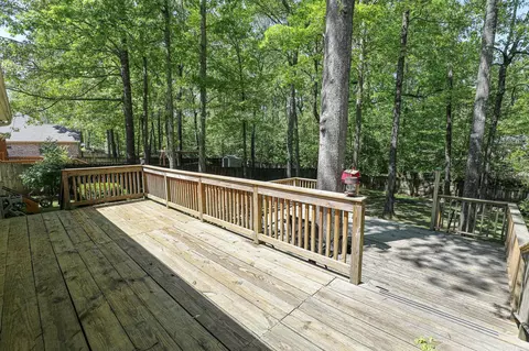 Exterior - 2719 Millbrook Dr, Benton, AR 72015 photo 6 of 17