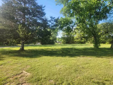 8 Castleberry Lane, Lamar, AR 72846