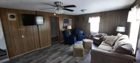 Living - 2967 Hwy 8 E, Mena, AR 71953 photo 1 of 2