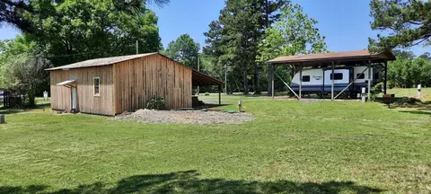 Exterior - 2967 Hwy 8 E, Mena, AR 71953 photo 13 of 18