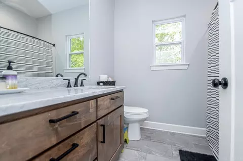 Bath - 1121 Williver Rd, Hensley, AR 72065 photo 5 of 5